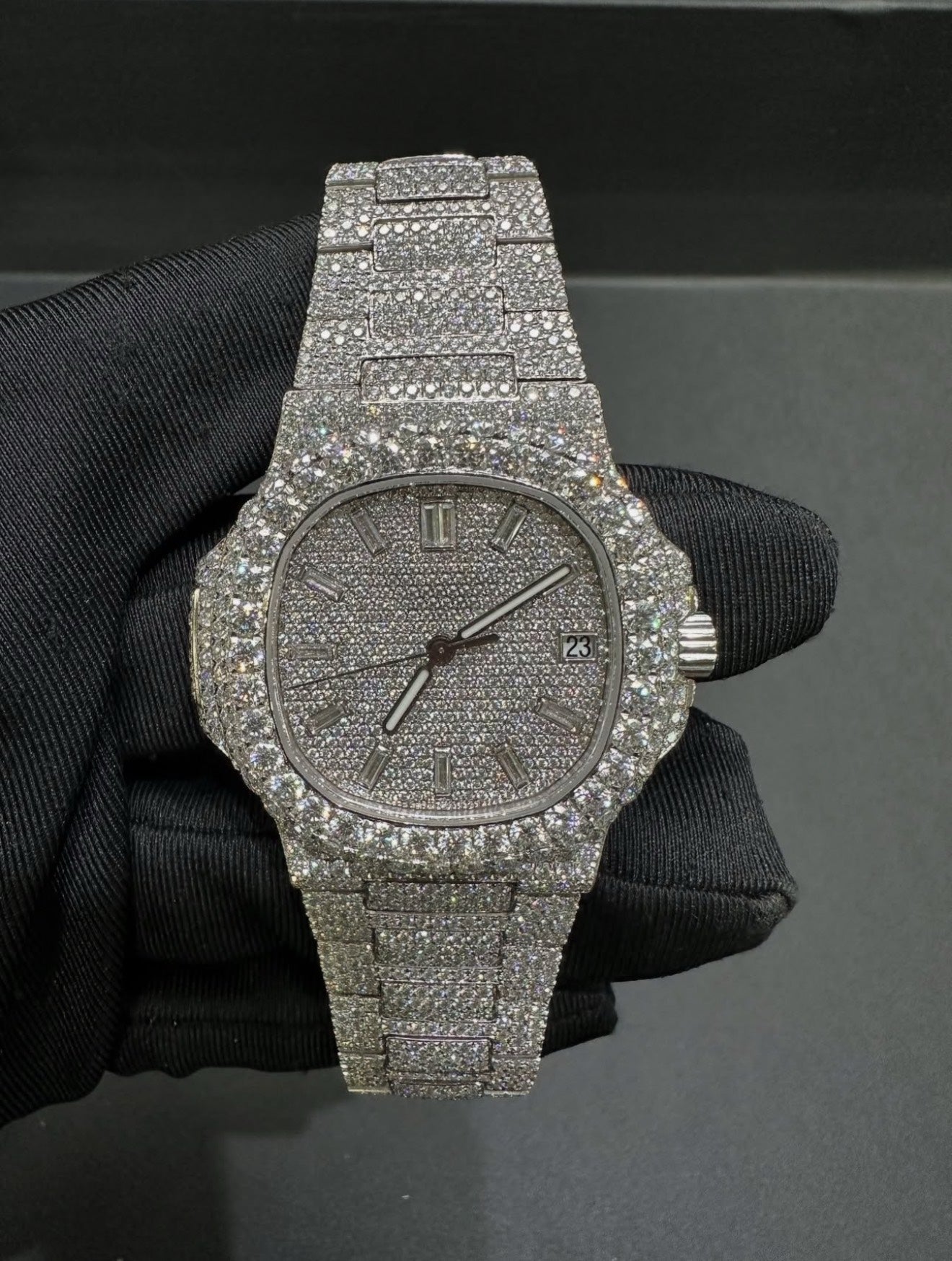 Nautilus VVS1 Moissanite 41mm 'White'