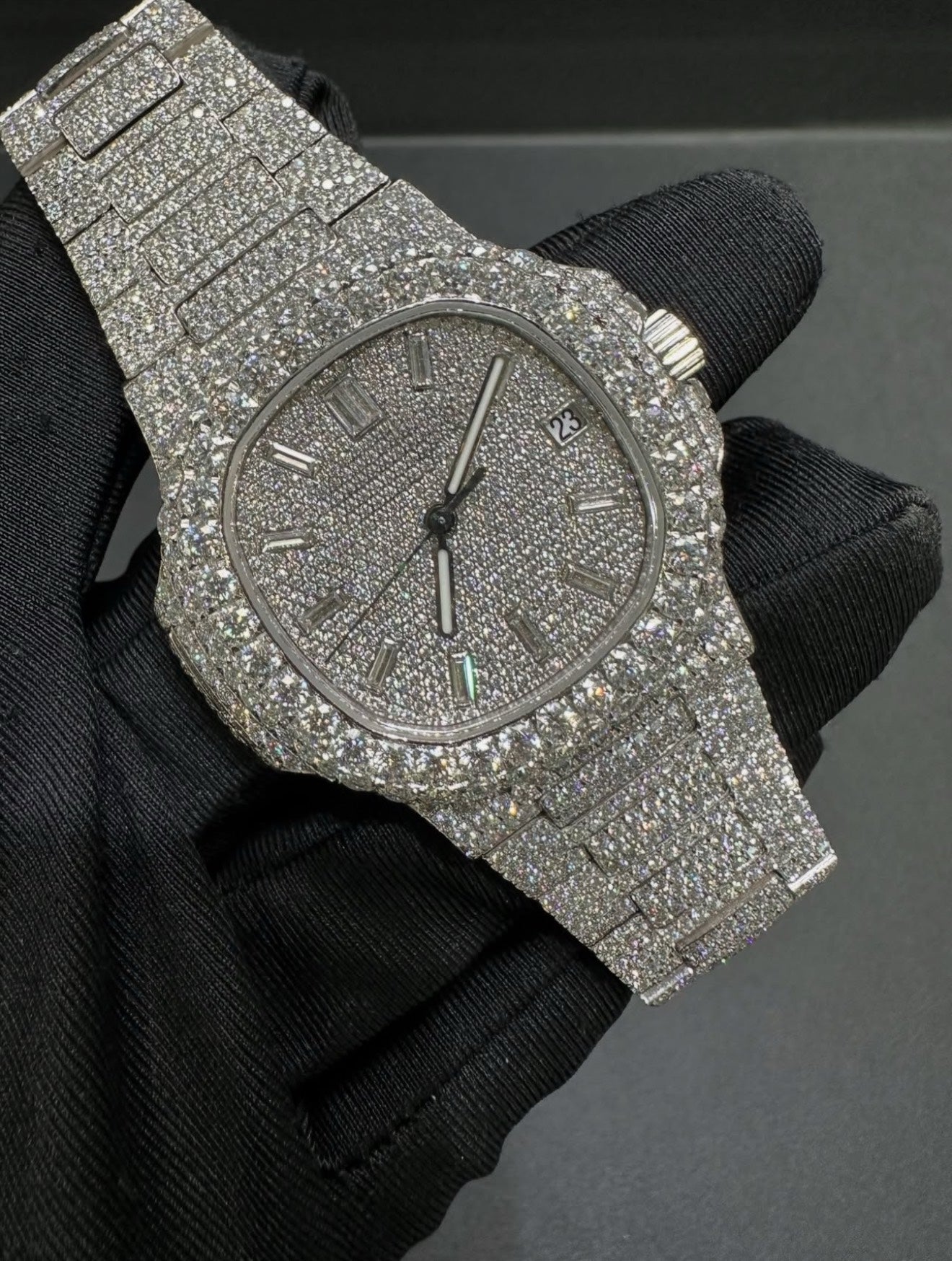 Nautilus VVS1 Moissanite 41mm 'White'