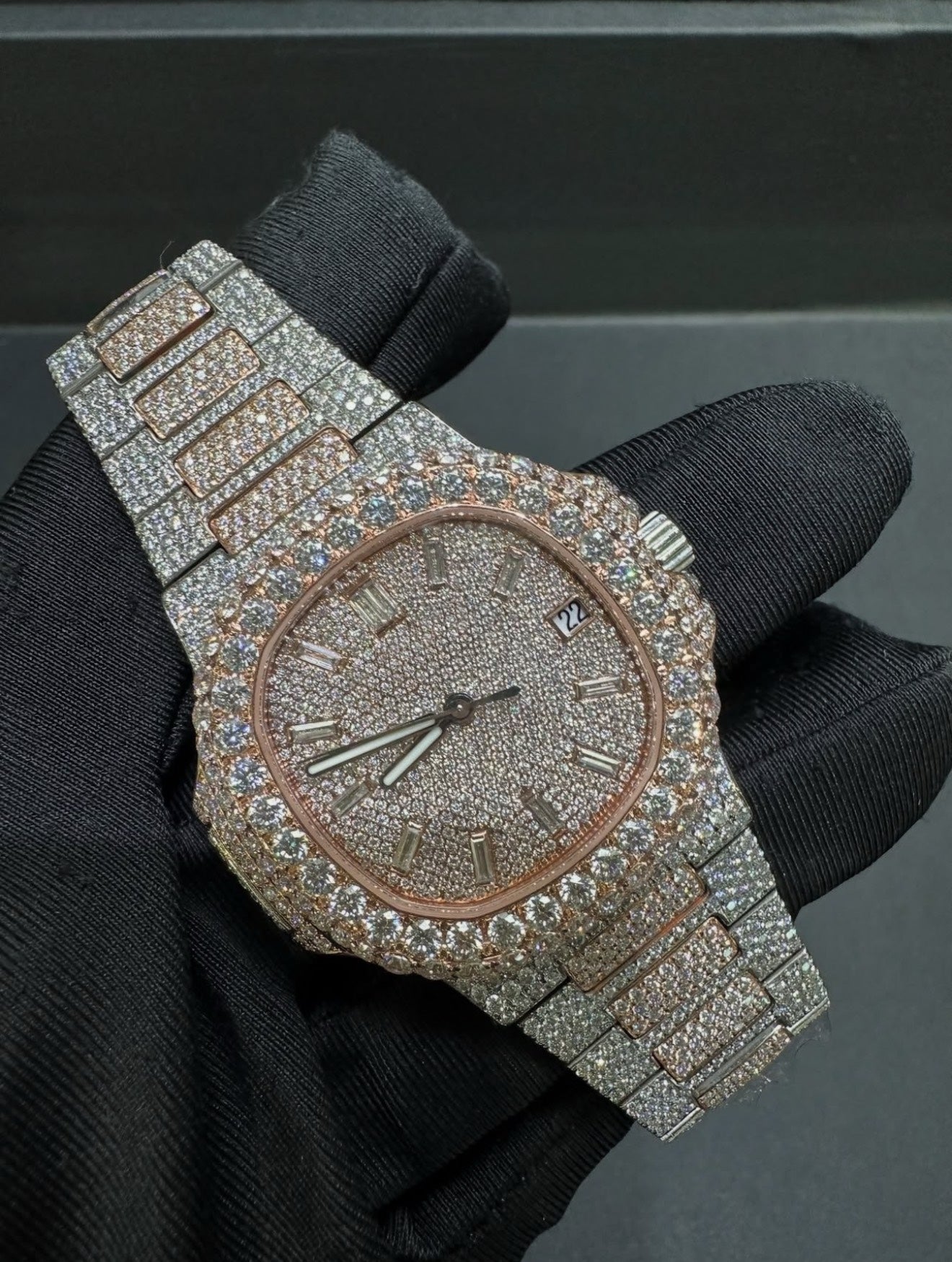 Nautilus VVS1 Moissanite 41mm 'Rose Gold'